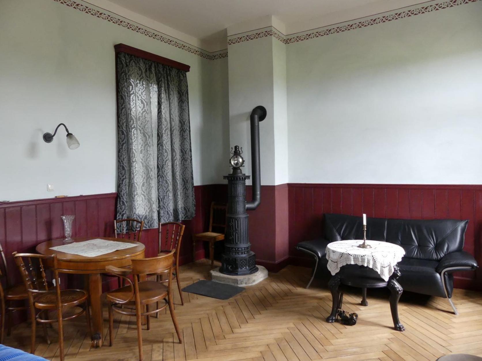 Ferienwohnung Bahnhof 1892 Meeder Eksteriør billede