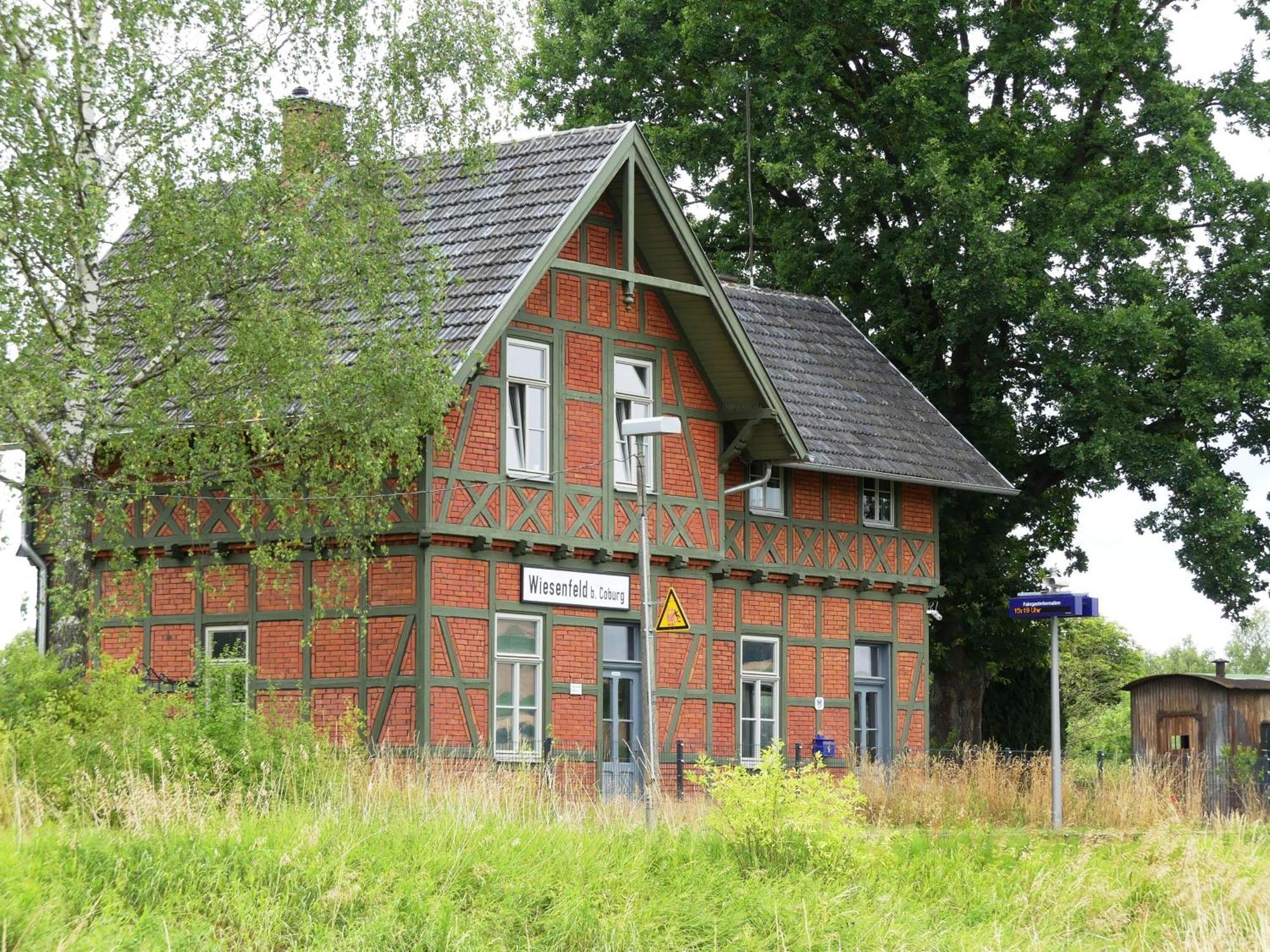 Ferienwohnung Bahnhof 1892 Meeder Eksteriør billede